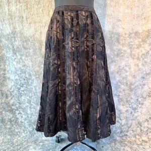 Coldwater Creek Brown Floral Velvet Skirt - M